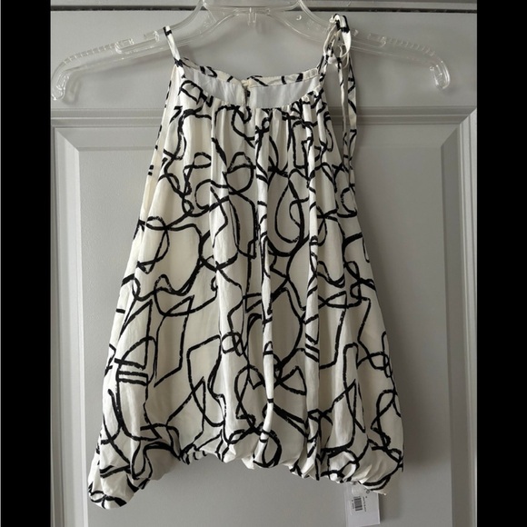 ASTR The Label Cecile sleeveless top - Picture 3 of 11